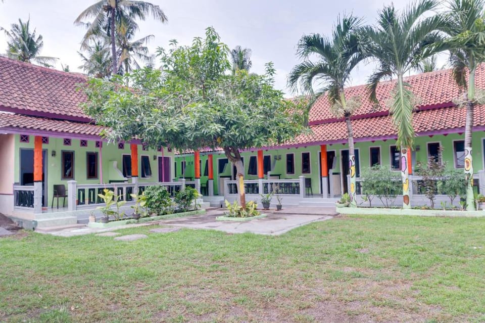 Hotel O Griya Ketapang Hotel in East Java