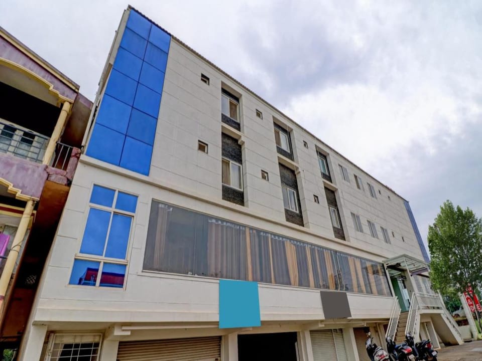 Treebo Benaka Residency Hotel in Chikmagalur