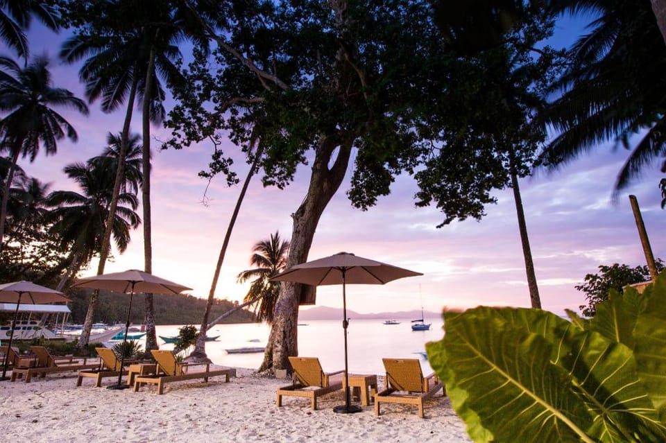 Holiday Suites Port Barton Hotel in San Vicente