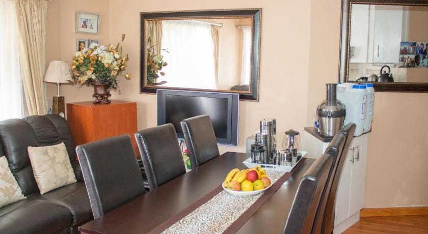 Onyx on Sycamore Vacation rental in Cape Town