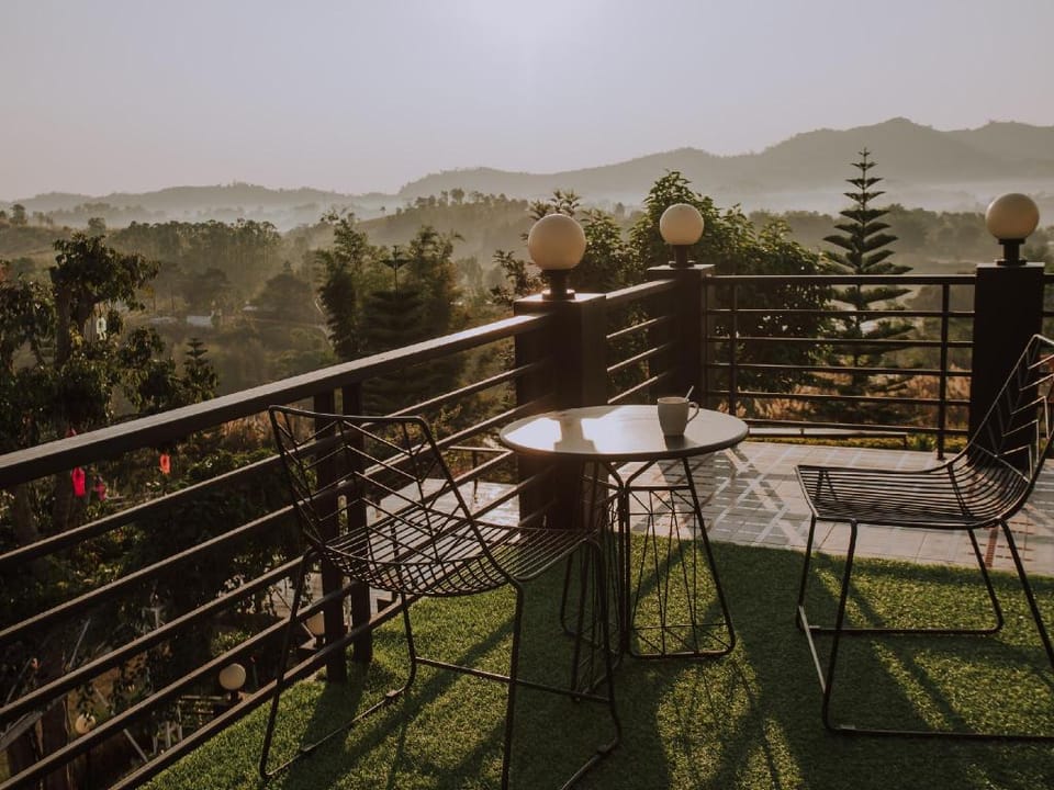 Phuyafahsai The Resort Khao Kho Hotel in Laos