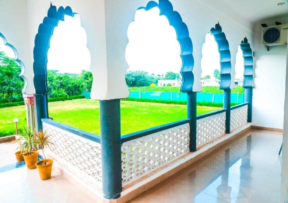 Siddarth Resort - Mountain View with Pool Hotel in Rajasthan