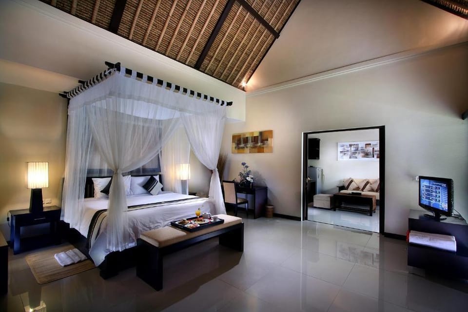 Perfect 2BR Private Pool Area & Terrace #L30 Villa in North Kuta
