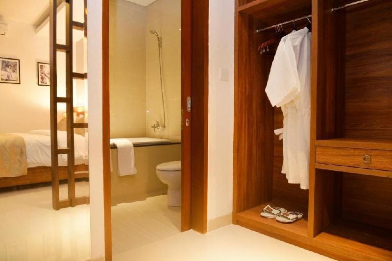 Comfort 1 BR Villas with Private Pool REV05 Villa in Kuta