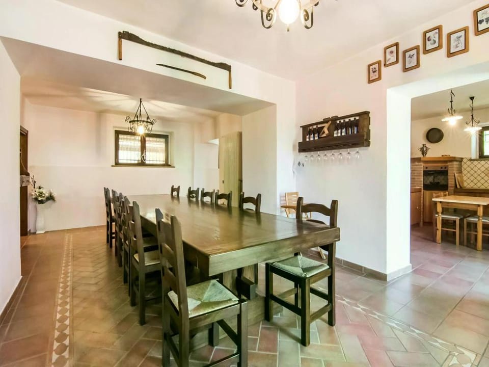 Villa in Tavoleto with pool Villa in Marche