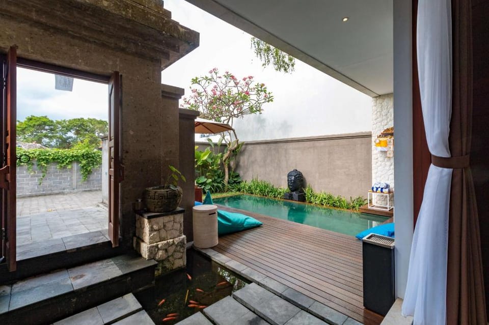 Villa Svaha - Berawa, Canggu - 2 Bedrooms and Pool Villa in North Kuta