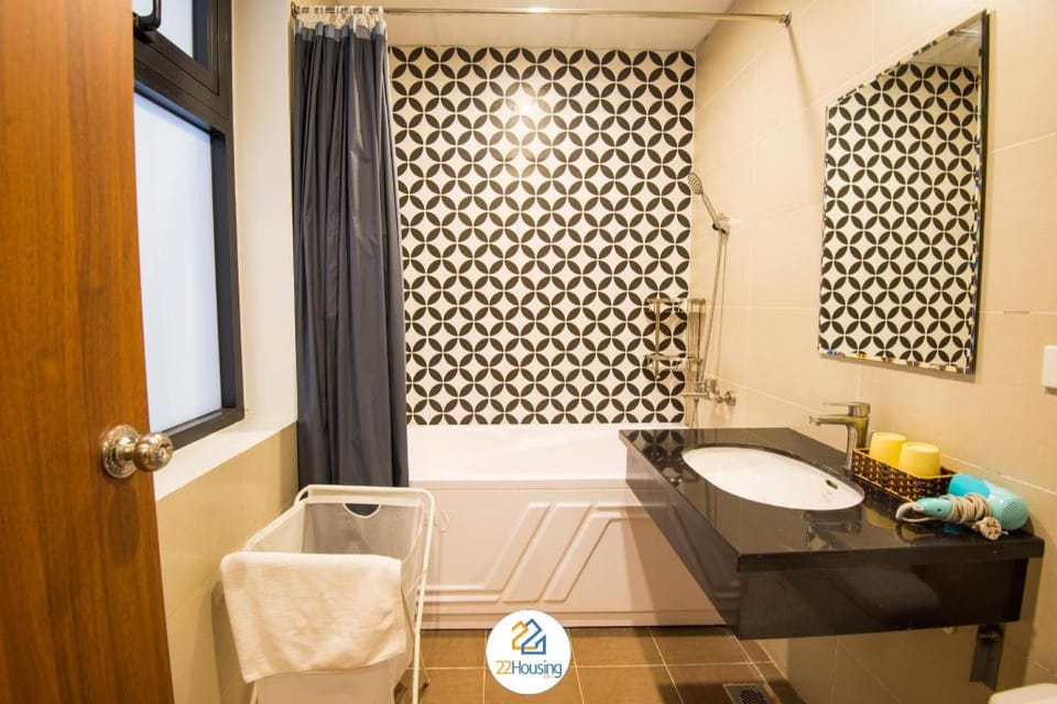 *22HOUSING LL9 * 01 BEDROOM APARTMENT IN LINH LANG Apartment in Hanoi