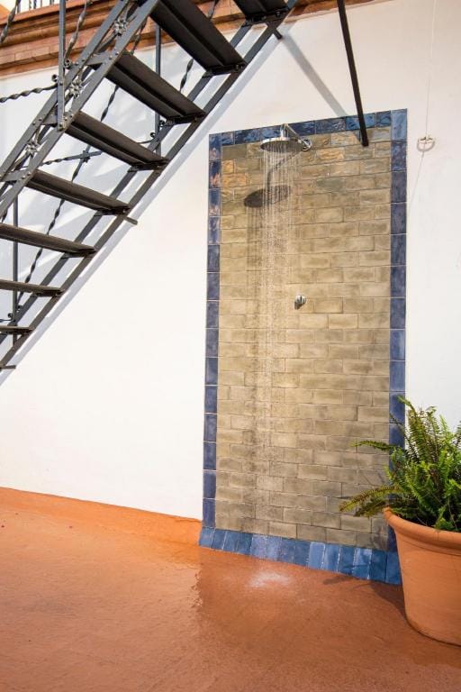 VILLA ALFONSO, LUXURY 7BDR VILLA IN MIDTOWN Vacation rental in Seville