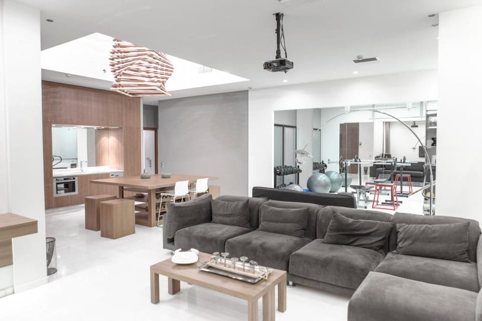 Azelia Suites - Acropolis View Apartment in Athens
