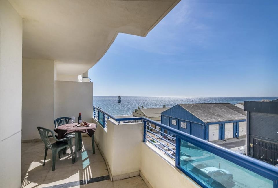 Great apartment on the beach 306 Apartment in Marbella