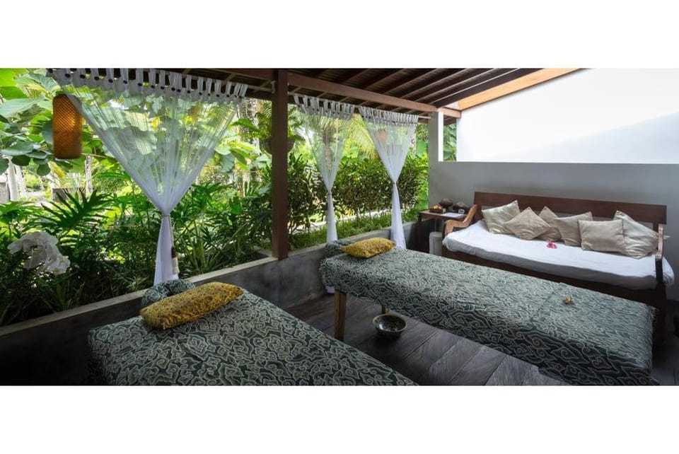 1 BR Special for Family with Breakfast Villa in Sukawati