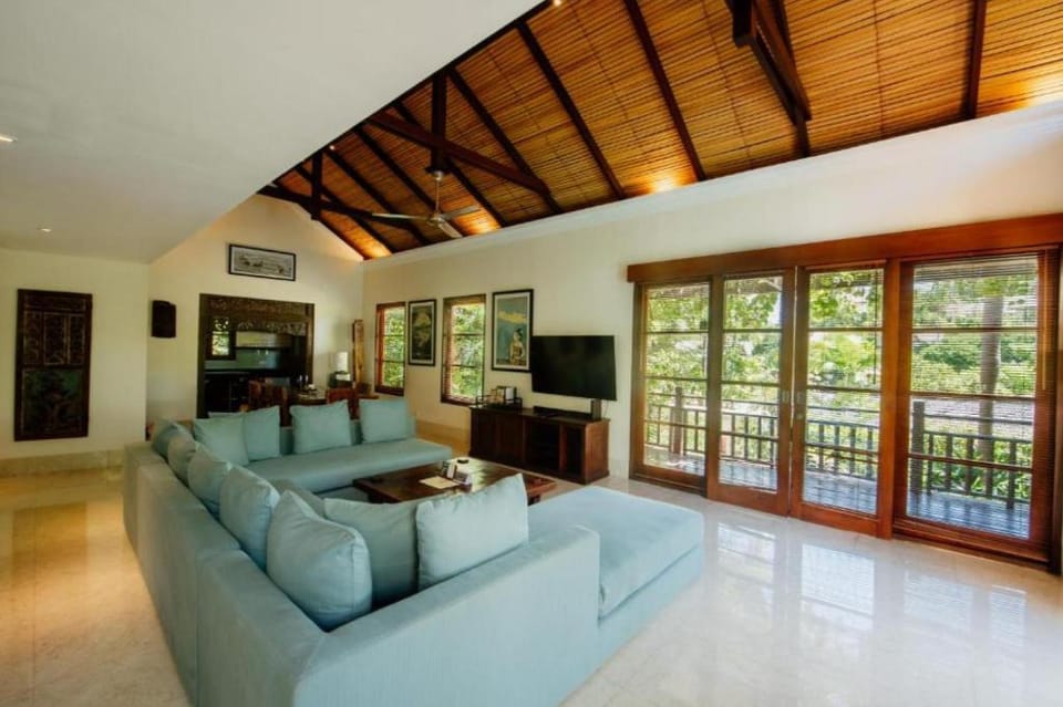 Luxury 4 BR Private Pool Villa #B14 Villa in Bali