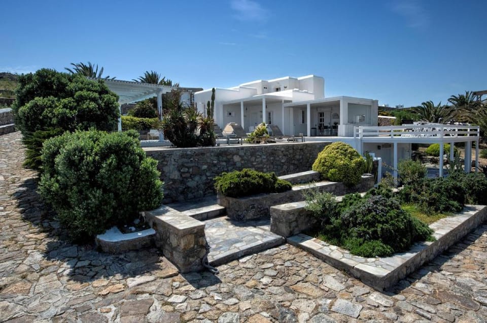 Sea and Sun 6 Bedrooms Villa 200 m from the Beach  Villa in Mykonos, Mikonos 846 00, Greece