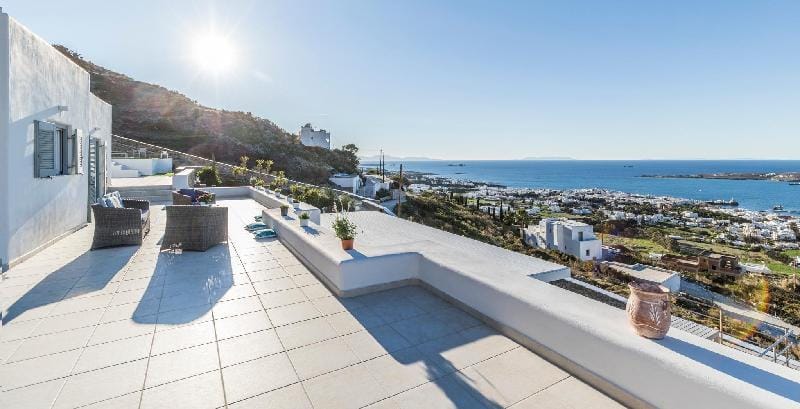 LUXURY VILLA SEVI PAROS, 6 BEDROOMS PRIVATE POOL Villa in Paros