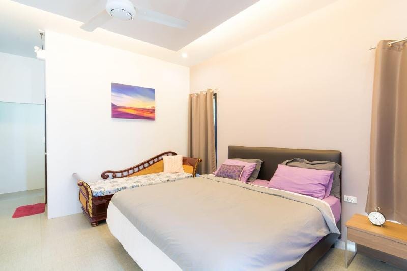Koh Sirey Beachfront Pool Villa Villa in Phuket