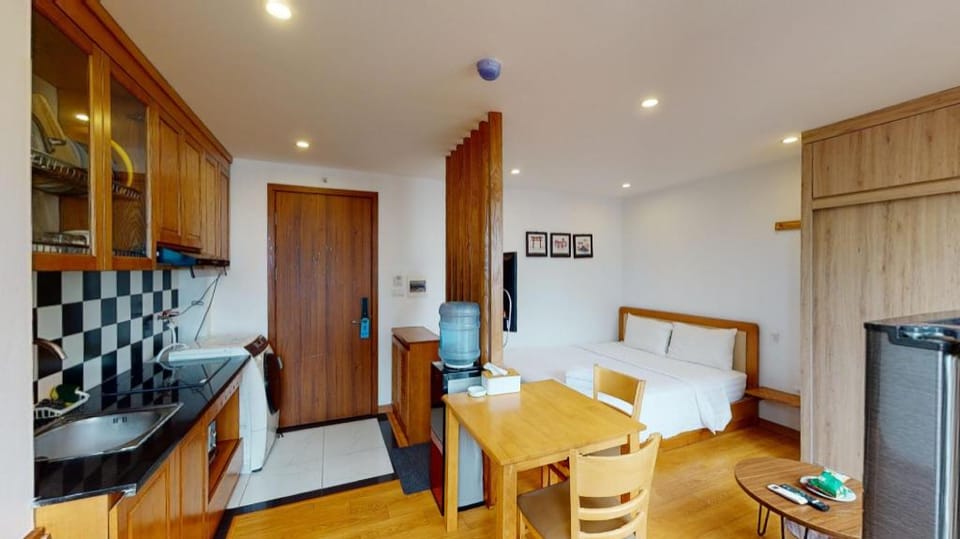 *22HOUSING LL10 * 01 BED APARTMENT IN LINH LANG Apartment in Hanoi