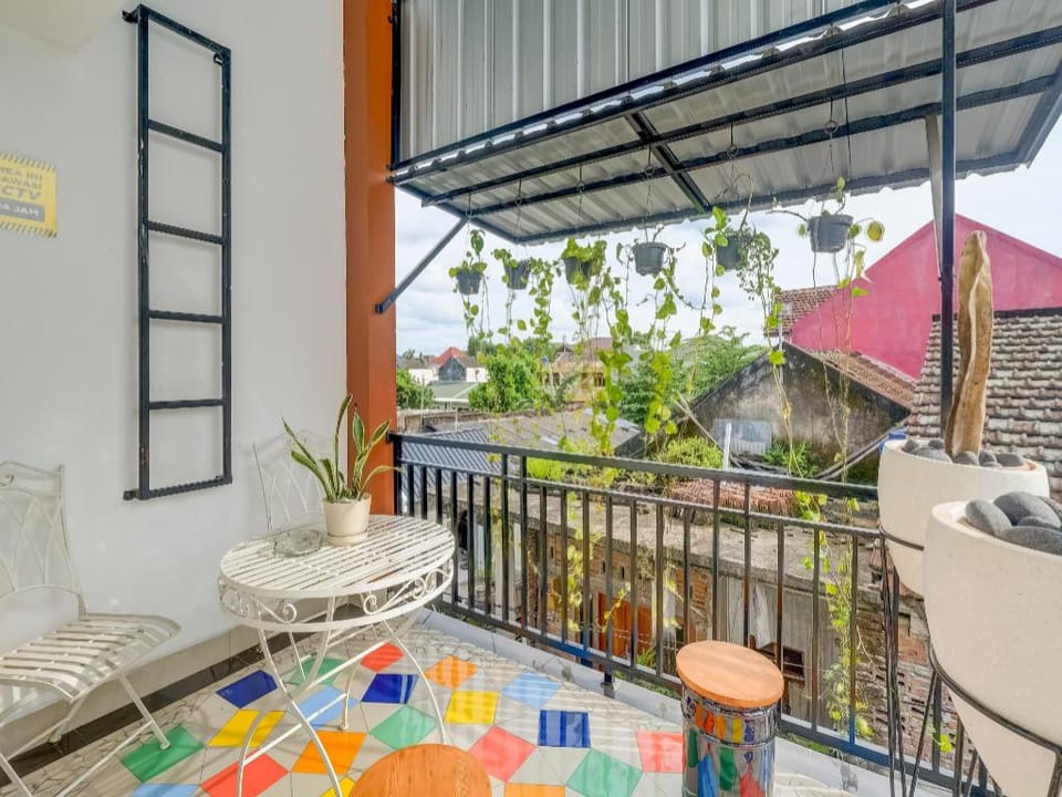 Hotel O Griya Gayatri Syariah Hotel in Special Region of Yogyakarta