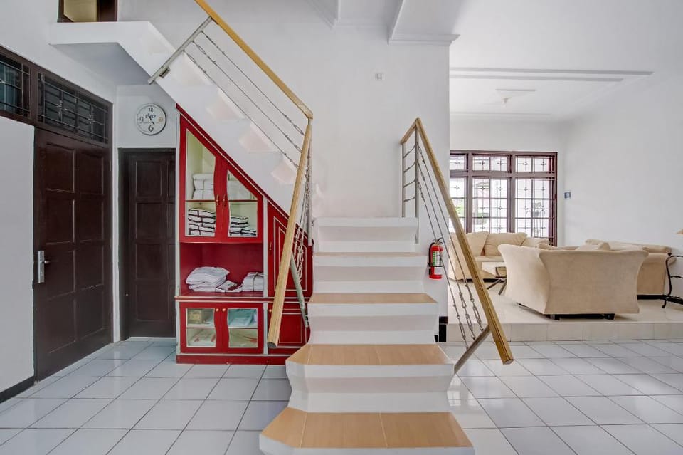 OYO 3467 White Residence Hotel in Special Region of Yogyakarta