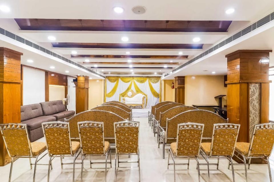 Collection O 68894 Bommarillu Residency (VIVA Residency) Hotel in Secunderabad
