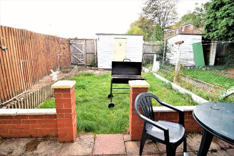 The Chinatown Home - Private Garden, BBQ, NETFLIX Vacation rental in Birmingham