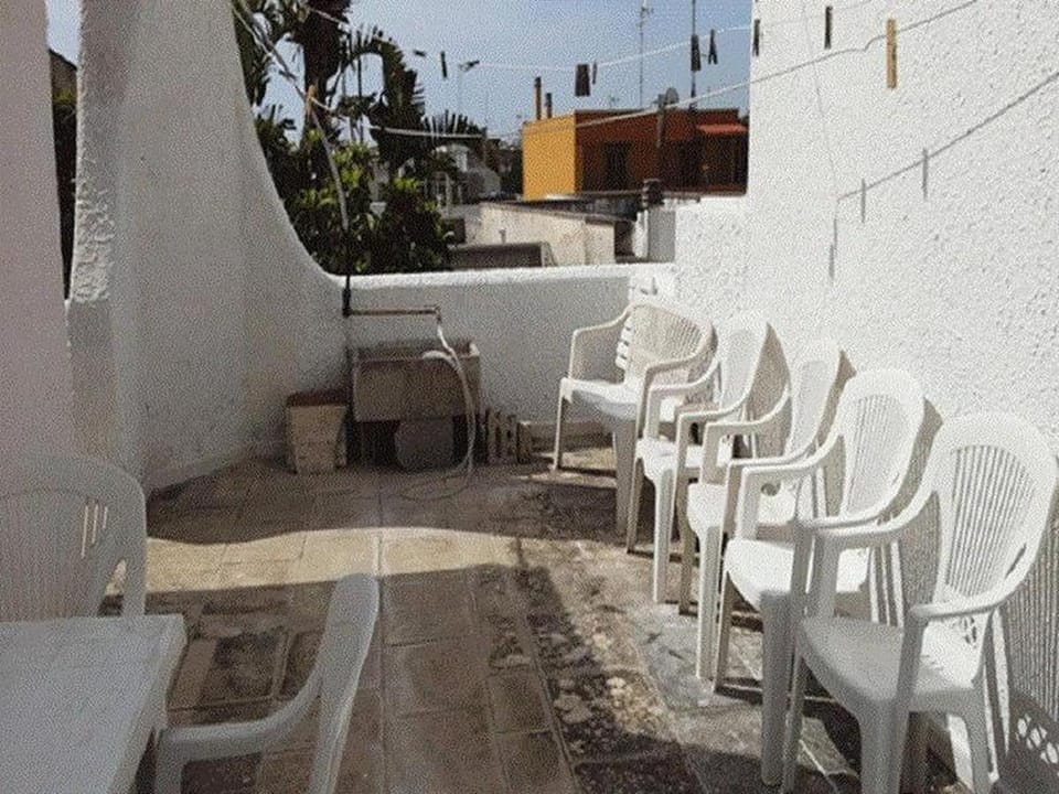 Beautiful Apartment On The Beach In Central Location With Spacious Balcony Pets Apartment in Apulia