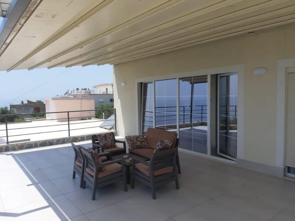 Domi B&B & Domi Apartments Apartment in Vlorë County, Albania