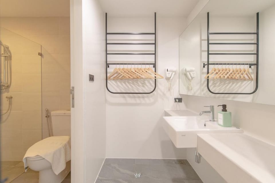 Joy, A Private Room in Nimman Apartment in Chiang Mai