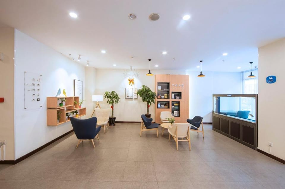 Hanting Hotel Dalian Chunliu Metro Station Hotel in Shanghai