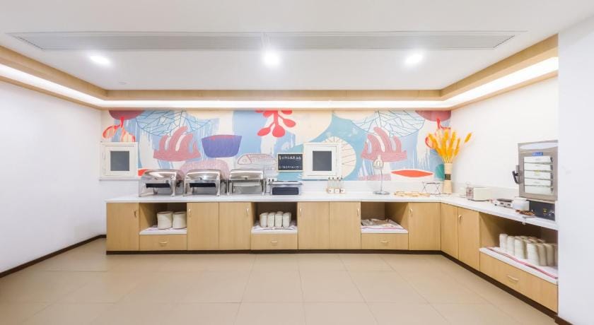 Hanting Hotel Shanghai Songjiang Sheshan Hotel in Zhejiang