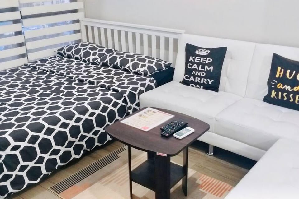 Private Home, Quiet,Cleanliness Entire Condominium Apartment in Pasig
