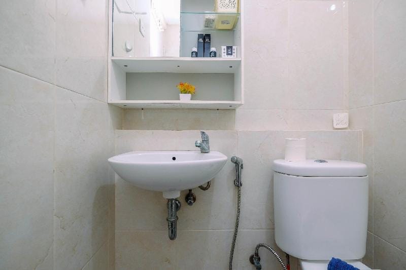 Comfort @Studio Pakubuwono Terrace Apt By Travelio Apartment in South Jakarta City