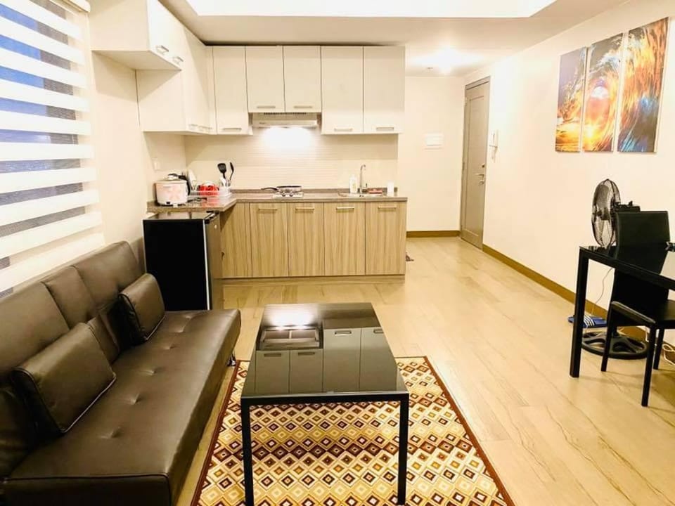 Family/Barkada Home For RENT @Quezon City, CUBAO Apartment in Pasig