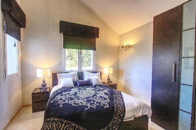 Panorama Sea Lake View Villa heated Pool, Wifi Villa in Sierra de las Nieves
