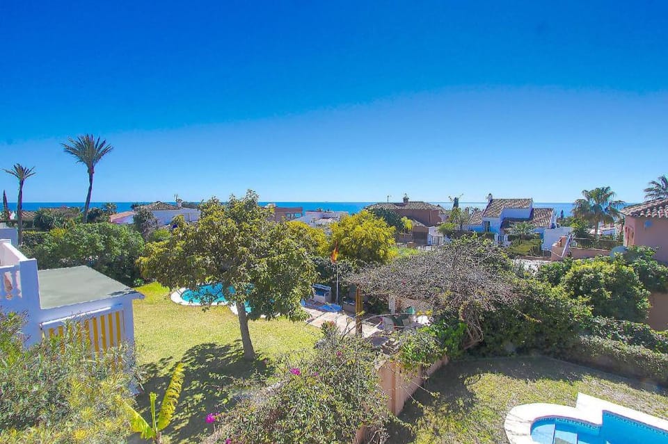 Panorama Sea View Family Villa Roof Terrace Villa in Marbella