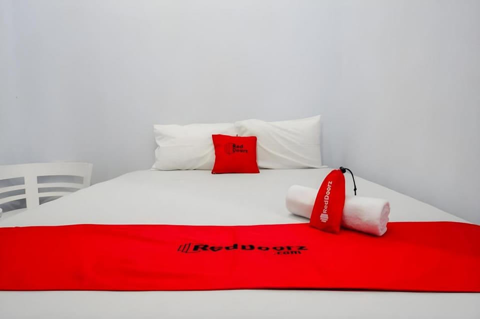 RedDoorz @ Rantepao Toraja Utara Bed and Breakfast in Indonesia