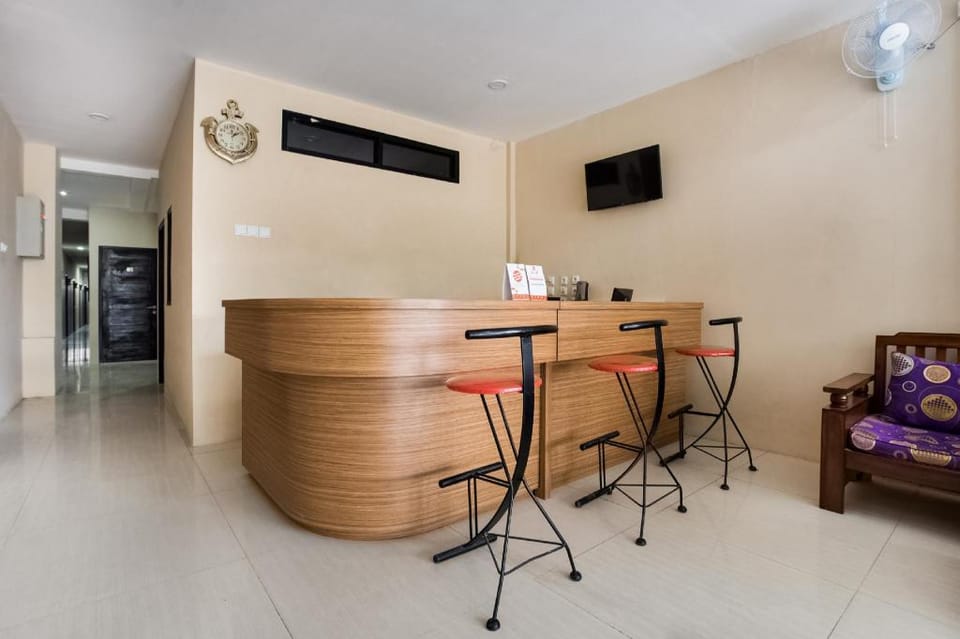 SUPER OYO 3463 Cimahi Guest House Hotel in Bandung