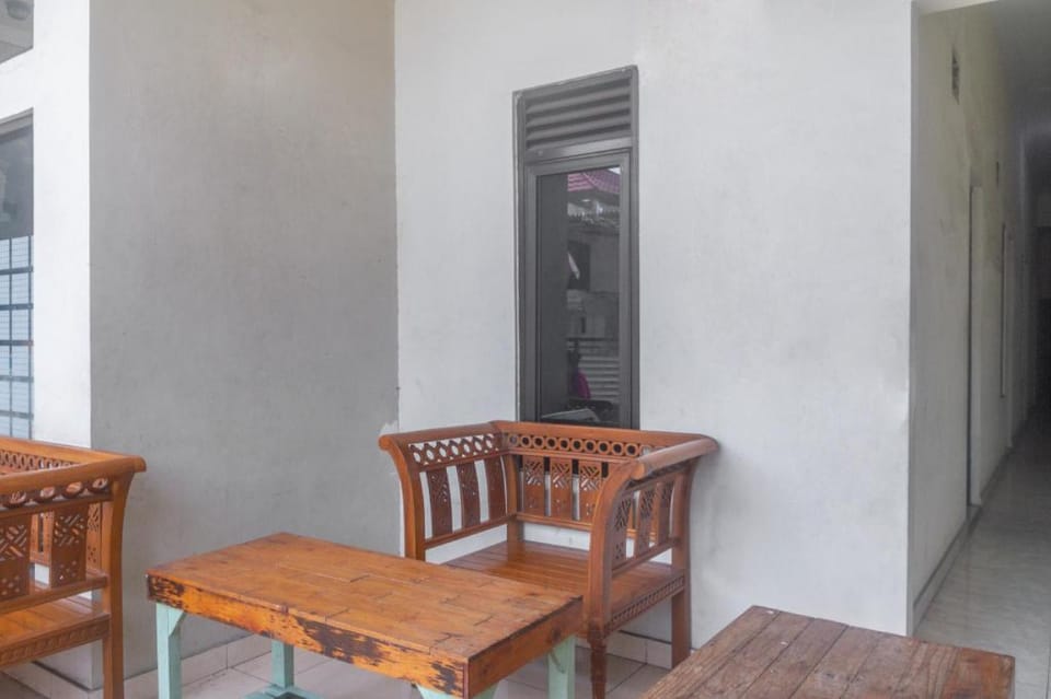 SPOT ON 3155 Penginapan Banyu Biru Syariah Hotel in Jakarta