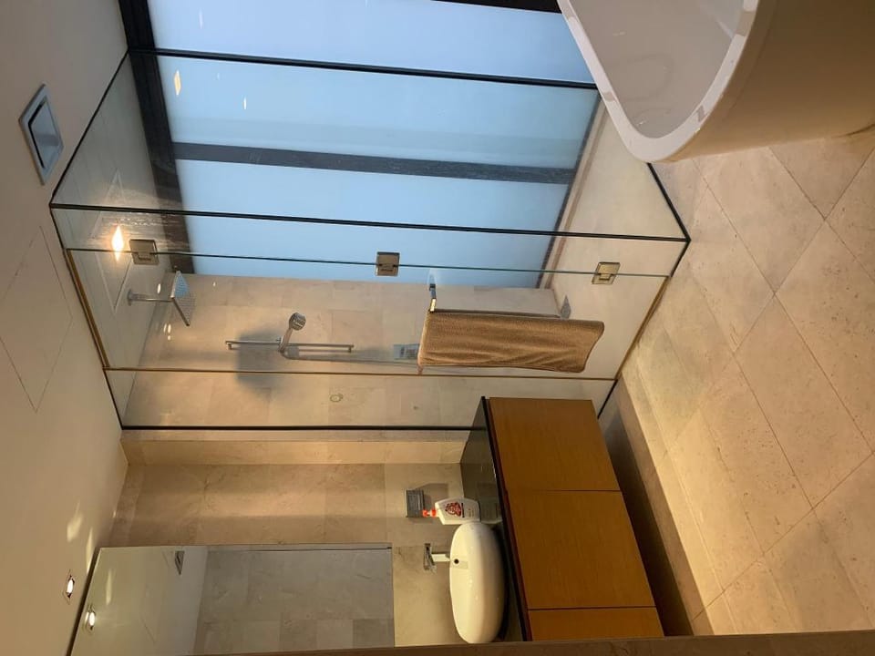 Modern 1 Bedroom Apartment next to Semantan MRT Apartment in Federal Territory of Kuala Lumpur