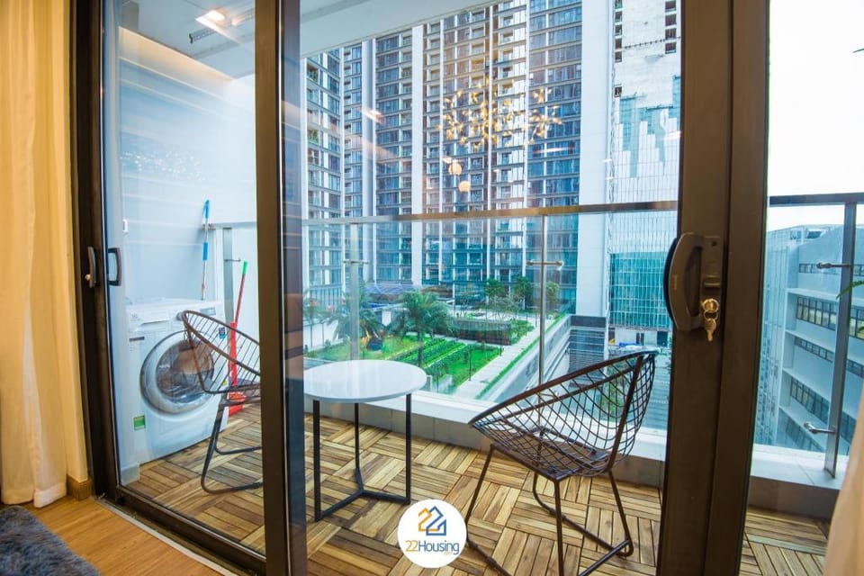 Luxury 2BR Vinhomes Metropolis-LOTTE-KimMa-Ba Dinh Apartment in Hanoi