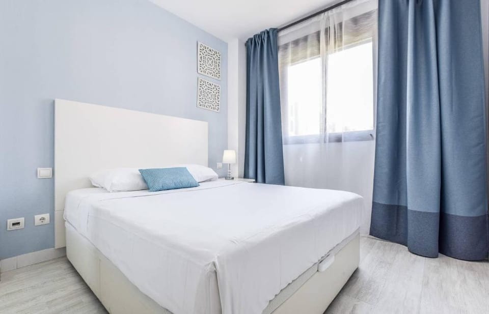 LUXURY APARTMENT IN AIRPORT ZONE Apartment in Madrid