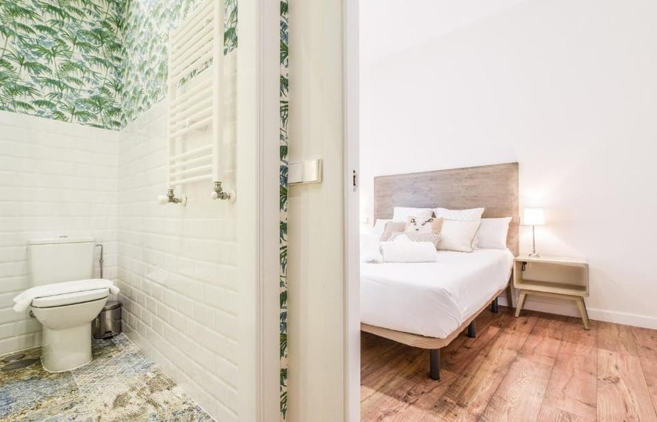 LUXURY APARTAMENT ZONA ATOCHA 6PAX Apartment in Madrid