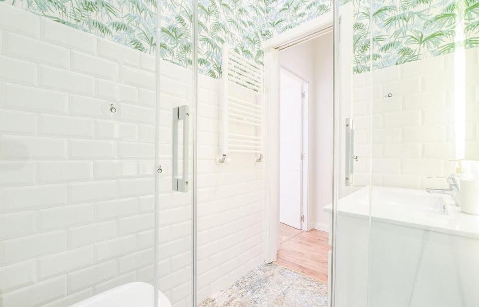 LUXURY APARTAMENT ZONA ATOCHA 6PAX Apartment in Madrid