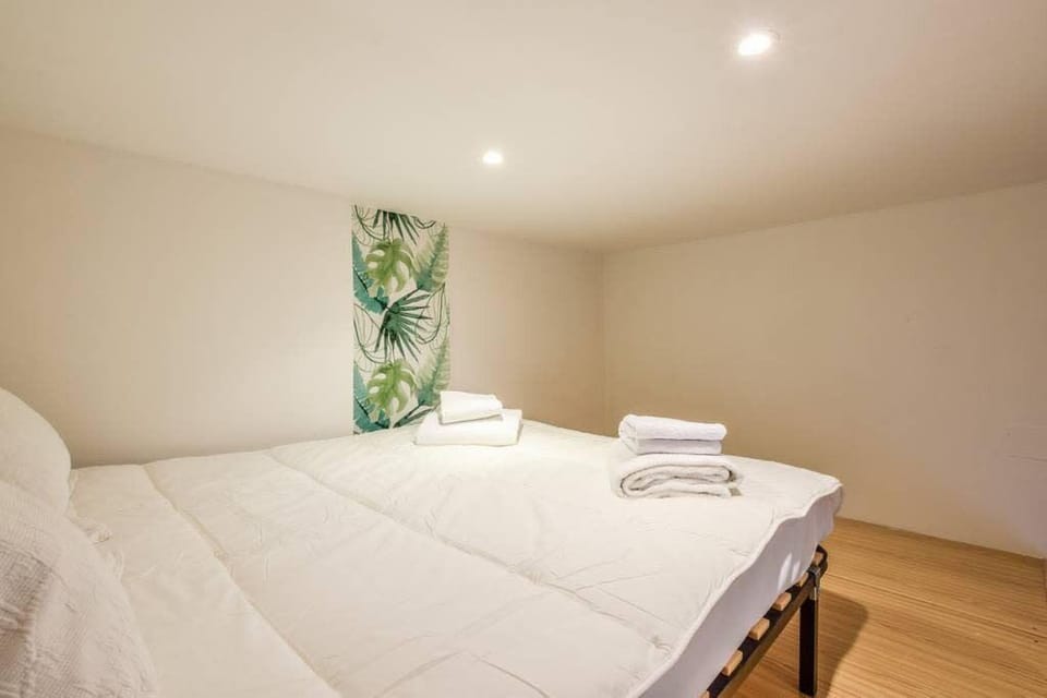 MALASANA,  APARTAMENTO CON PATIO 6 PAX Apartment in Centro