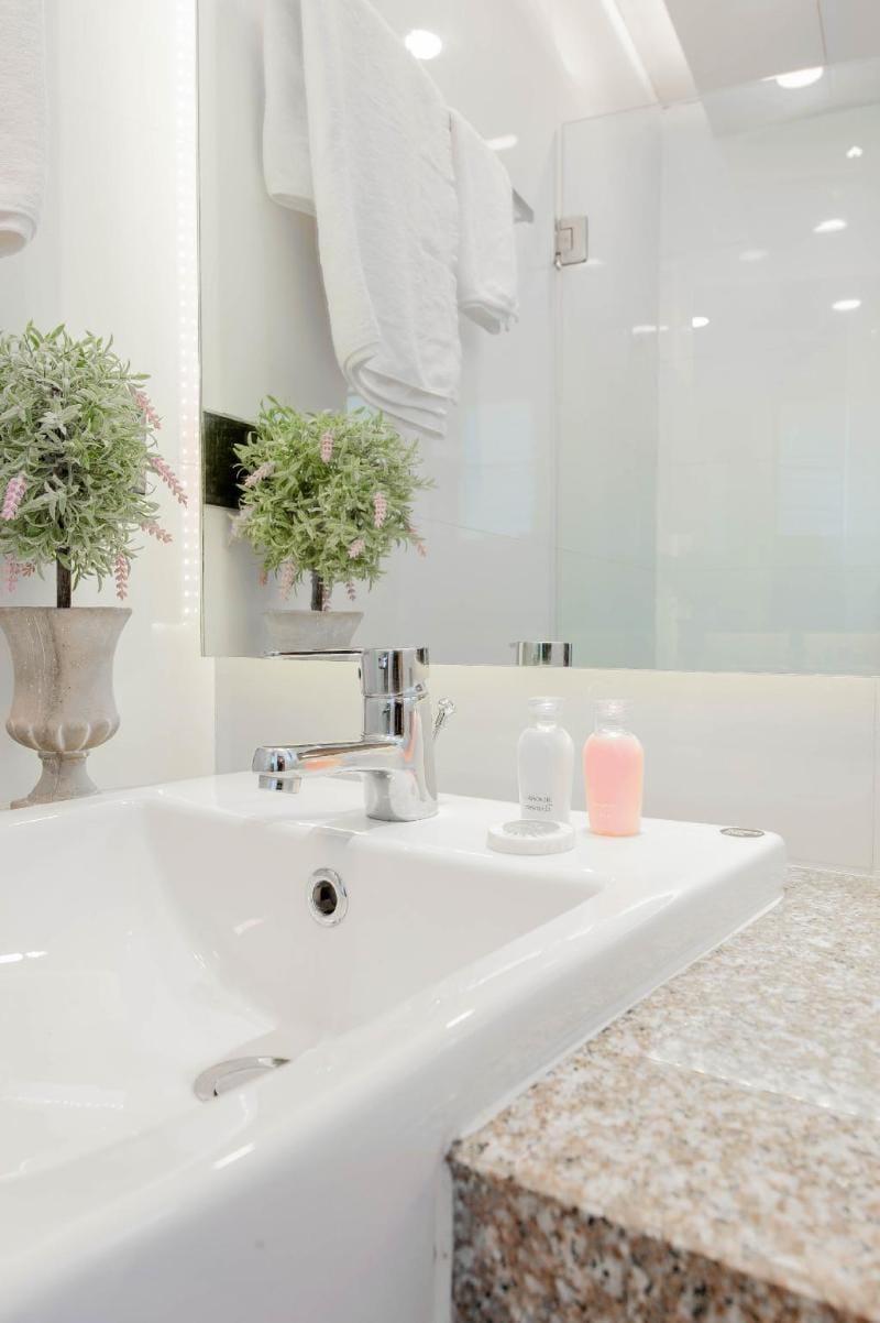 Luxury Wooden Decor 80sqm 2bedrooms@cityarea Apartment in Chiang Mai