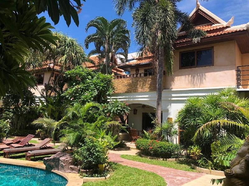 A10: Deluxe studio apt with swimmingpool& terrace Apartment in Pattaya City