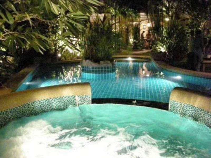 A3: One bedroom apartment with swimming pool Apartment in Pattaya City