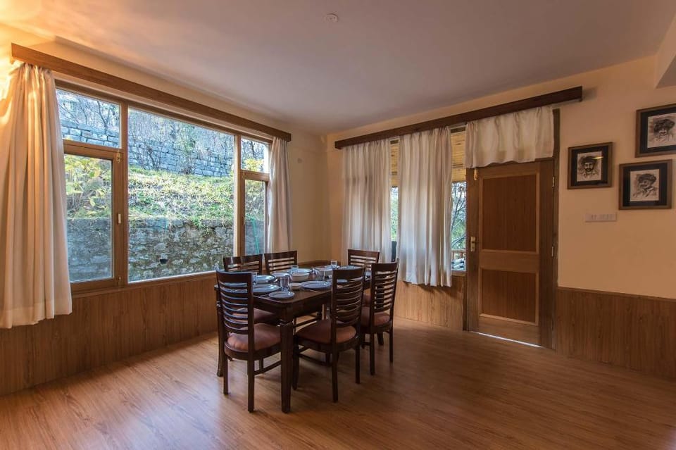 StayVista at Jodhpur House Villa in Manali