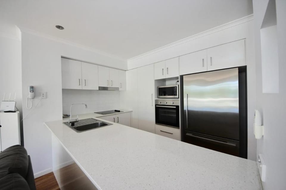 Family Getaway at Diamond Beach Broadbeach 149 Apartment in Mermaid Beach