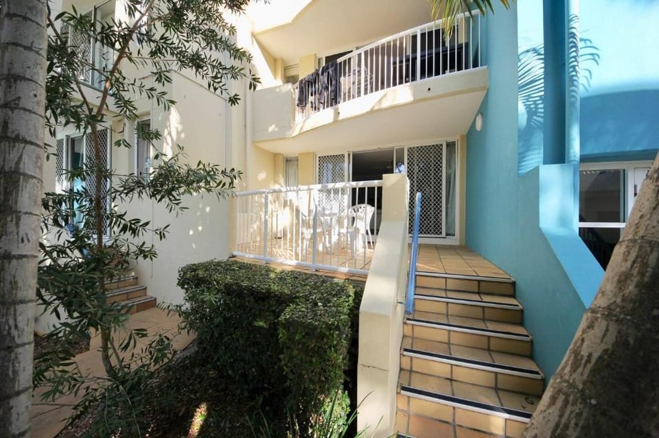 Diamond Beach Resort, Ground Floor Deluxe #135 Apartment in Mermaid Beach