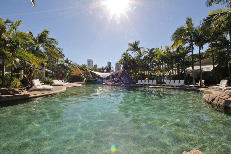 Diamond Beach Resort, Ground Floor Deluxe #135 Apartment in Mermaid Beach